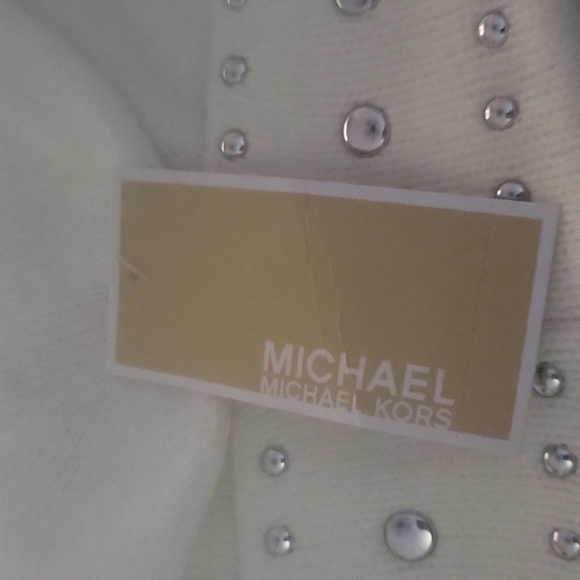 Michael kors beanie gorgeous tagged says creme its white silver studs - Picture 6 of 8